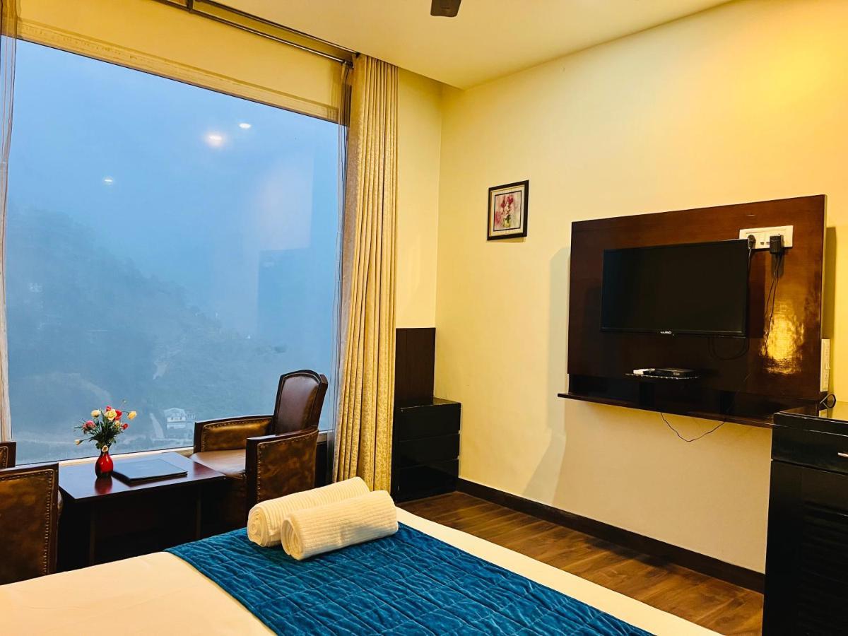 Eagle Nest Dharamshala Hotel ภายนอก รูปภาพ