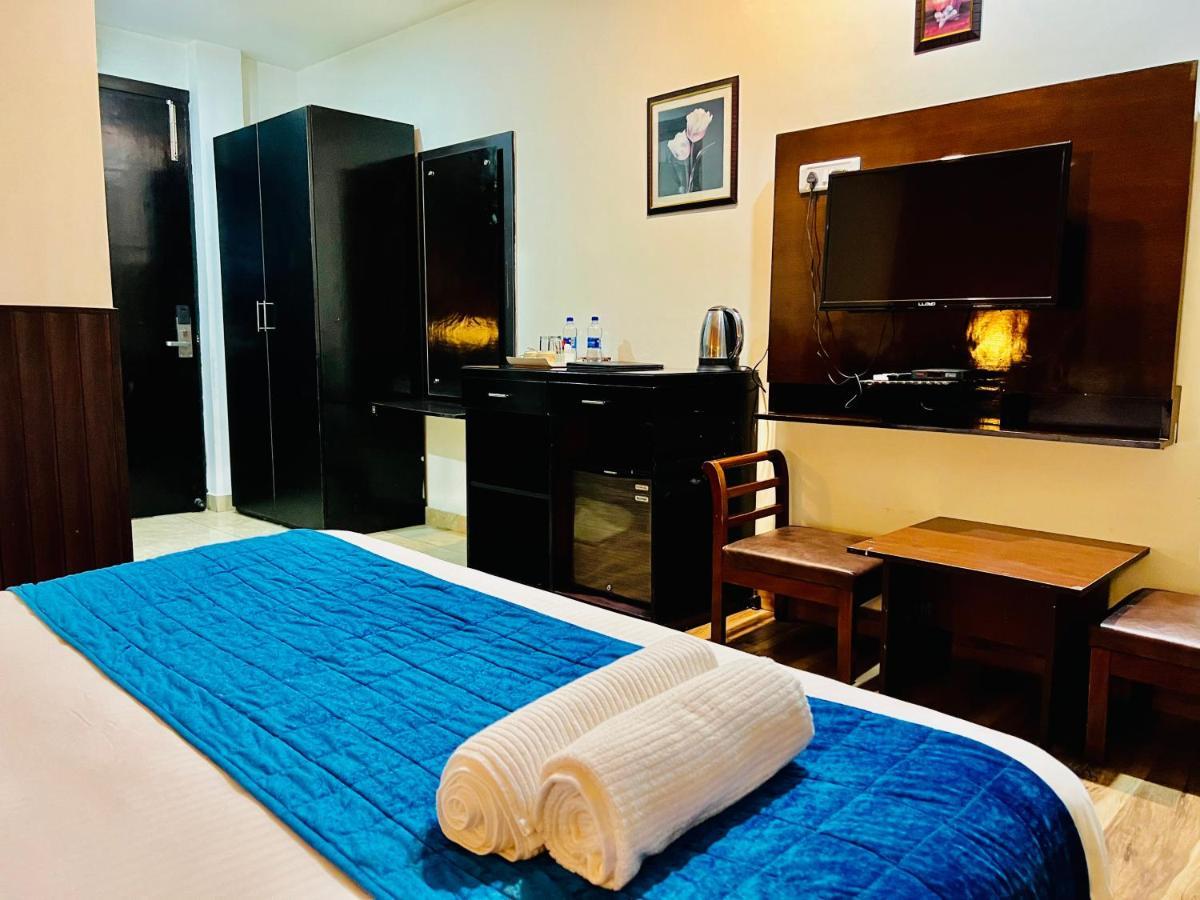 Eagle Nest Dharamshala Hotel ภายนอก รูปภาพ